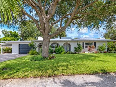 324 BEACH ROAD