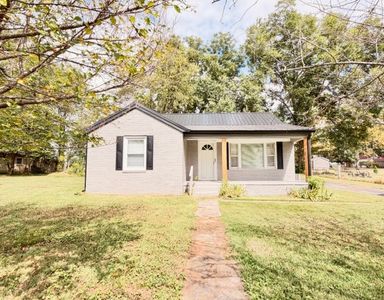 205 Alabama St
