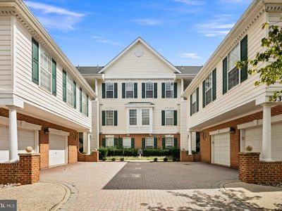25300 Lake Mist Sq Unit 303