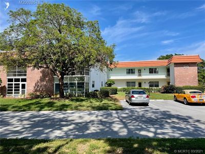 1225 NW 21st St #20-2005