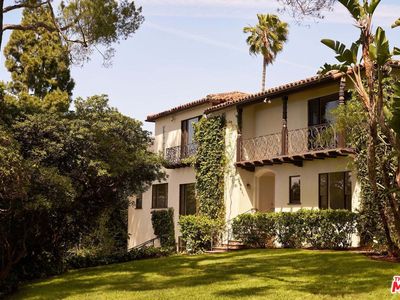 1982 Micheltorena St