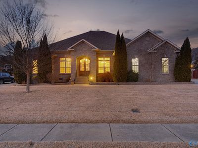 7041 Pale Dawn Pl SE