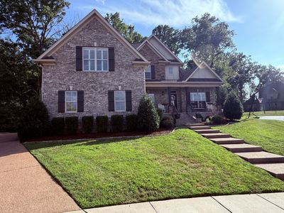 14 Colette Ct