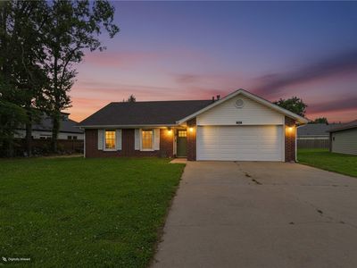 669 Sarah Pl