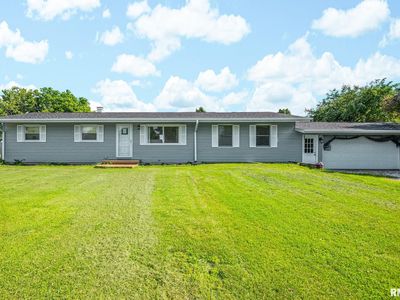 Property at 302 W Bernard St, Abingdon, IL
