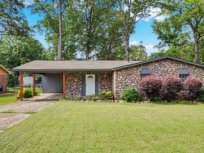 6101 Senate Dr