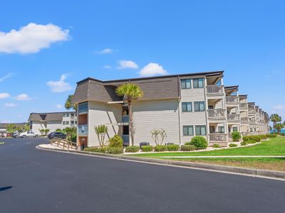 5601 Ocean Blvd. N #202A