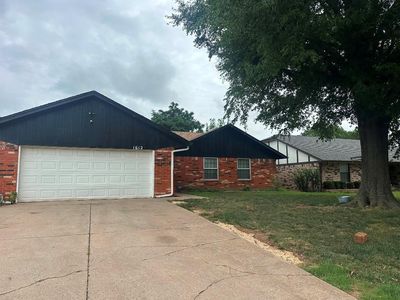 1612 Whispering Creek Dr