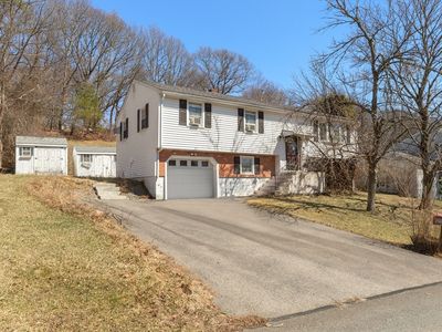 Property at 21 Hodgkins Dr, Ipswich, MA