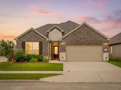 5901 Silverhollow Dr