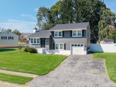 1103 Wagoner Dr