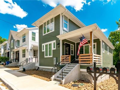 349 W Rock St