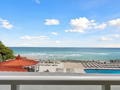 19201 Collins Avenue #114