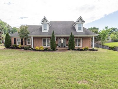 812 Planters Ridge Dr