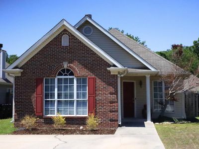 216 Hidden Creek Dr