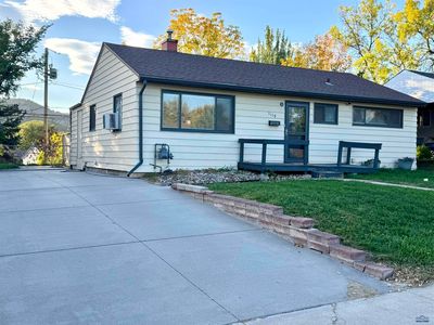 1119 Northeast Dr