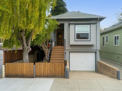 212 Cedar St