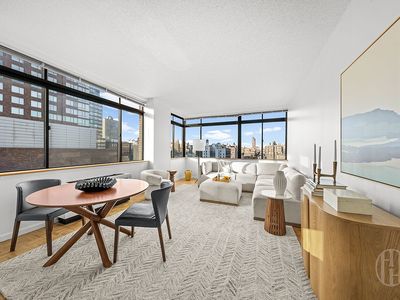 45 W 67th St APT 14H