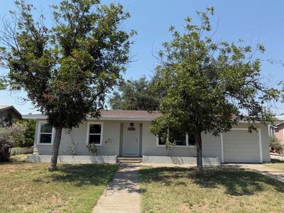 607 S Franklin Ave