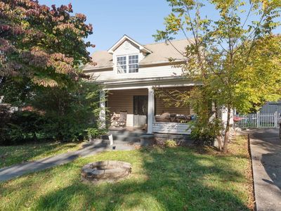 416 W Louise Ave