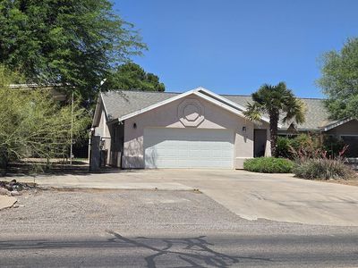 110 N 1st Ave