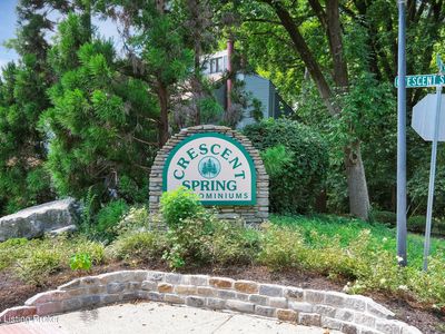 348 Crescent Spring Dr