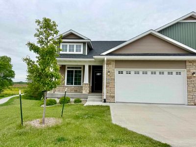 605 Hillside Dr