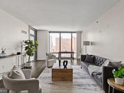 2101 Market St Unit 805