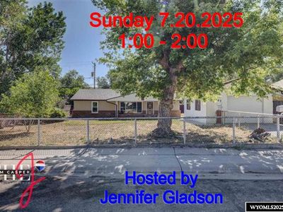 1027 N Washington St