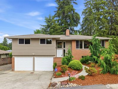 826 Maplewood Avenue