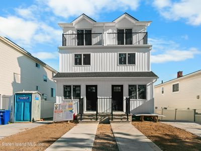 210 Holden Blvd