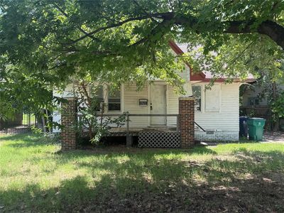 2520 NW 15th St