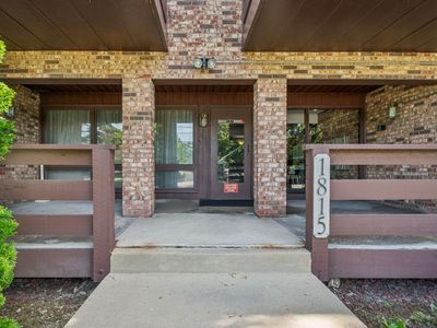 1815 Oakton St APT 2E