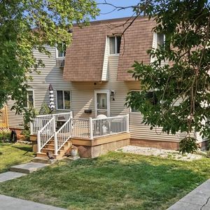 974 5th Ave W Suite A