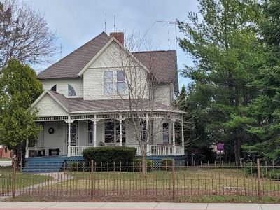 S224 Menominee STREET