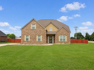 2 Sweetwater Park Dr