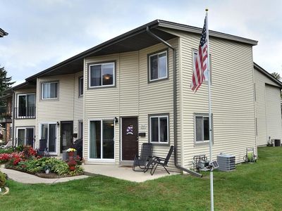 N115W16877 El Camino DRIVE