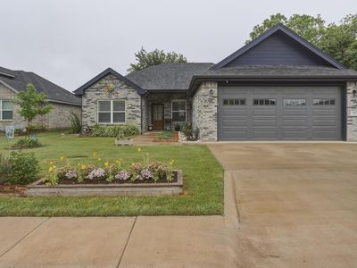 613 Jarrell Ct