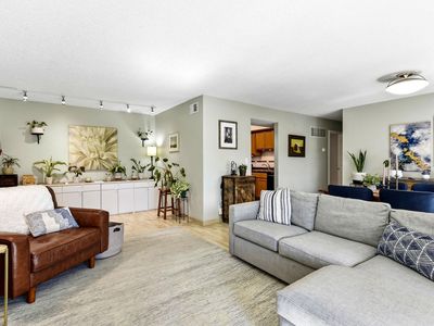 6305 Colony Way APT 2B
