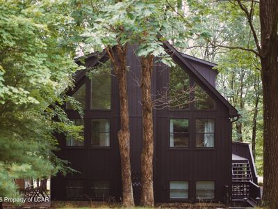 245 Hyland Dr