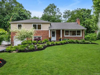 18 Pine Drive N