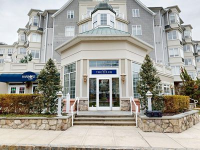 1109 Round Pointe Drive #1109