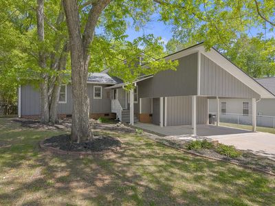 209 Tollgate Rd