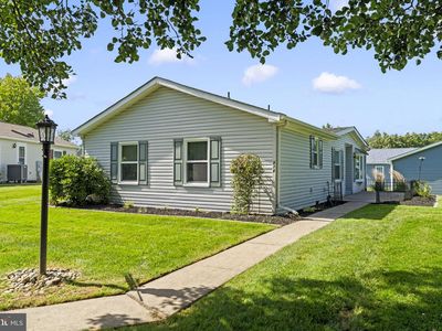 470 Grouse Ct E