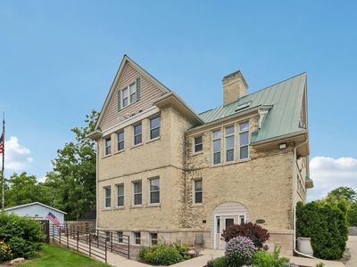 1009 Summit Ave APT 6