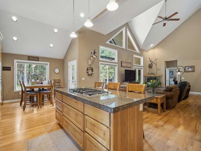 14234 Whitewater Loop