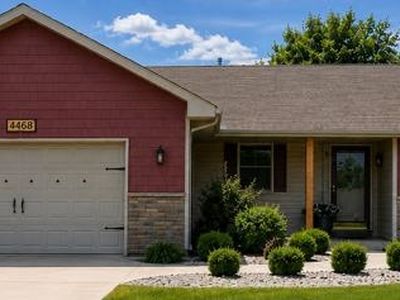 4468 Deer Point Dr