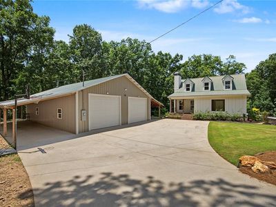 295 W Stowers Dr