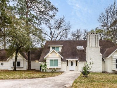 417 White Wing Ln