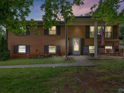 2209 Maysville Rd NE